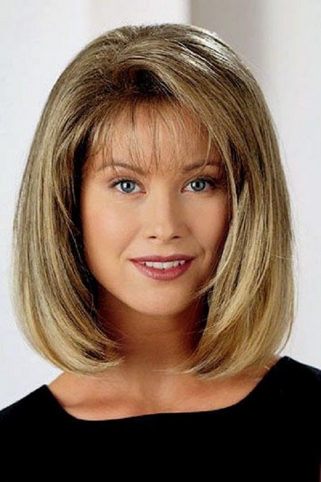 shoulder-length-hairstyles-bangs-30_5 Shoulder length hairstyles bangs