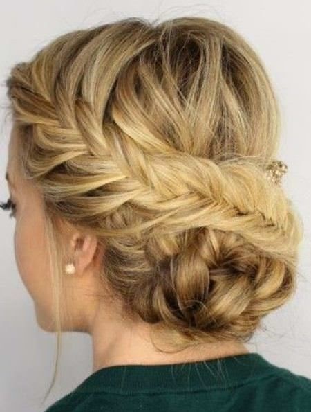 updo-hairstyles-for-long-thick-hair-99_6 Updo hairstyles for long thick hair