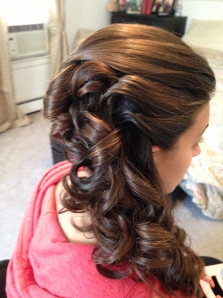 updo-hairstyles-for-thick-hair-23_10 Updo hairstyles for thick hair