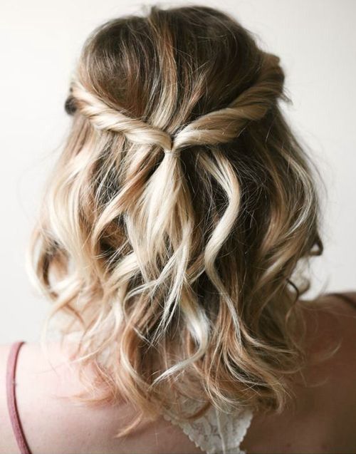curly-half-up-half-down-hairstyles-for-short-hair-29_6 Curly half up half down hairstyles for short hair