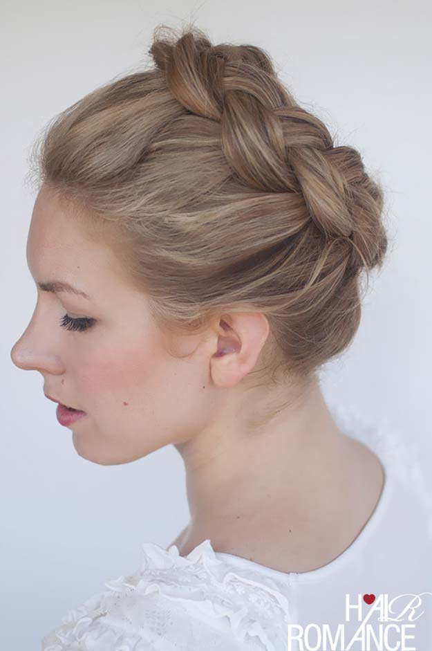 easy-diy-updos-for-short-hair-75_9 Easy diy updos for short hair