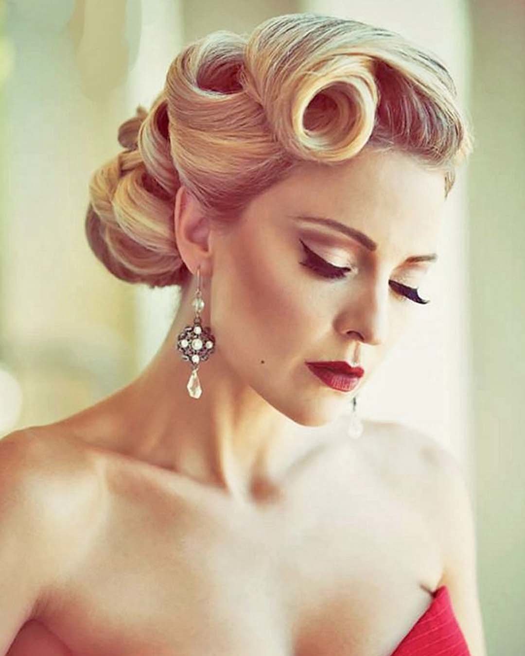 easy-retro-updo-27_12 Easy retro updo