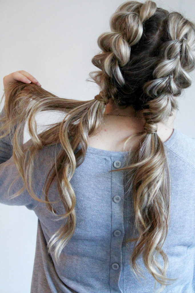 girl-cute-hairstyles-for-long-hair-85_8 Girl cute hairstyles for long hair