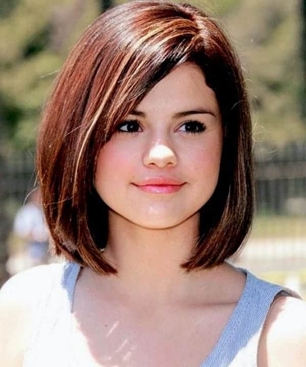 hairstyles-for-girls-with-medium-hair-and-round-face-66_18 Hairstyles for girls with medium hair and round face