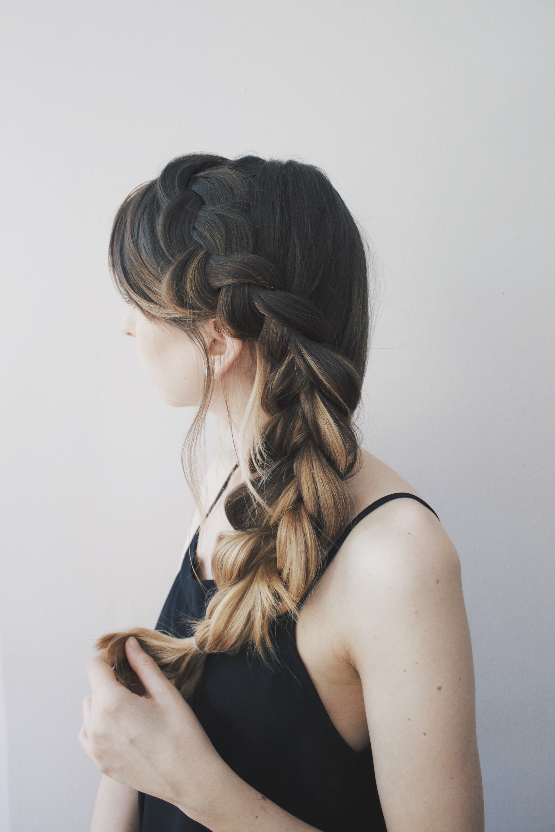 some-simple-hairstyles-for-long-hair-21_15 Some simple hairstyles for long hair