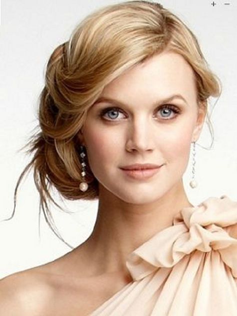 updo-hairstyles-for-round-faces-19_3 Updo hairstyles for round faces