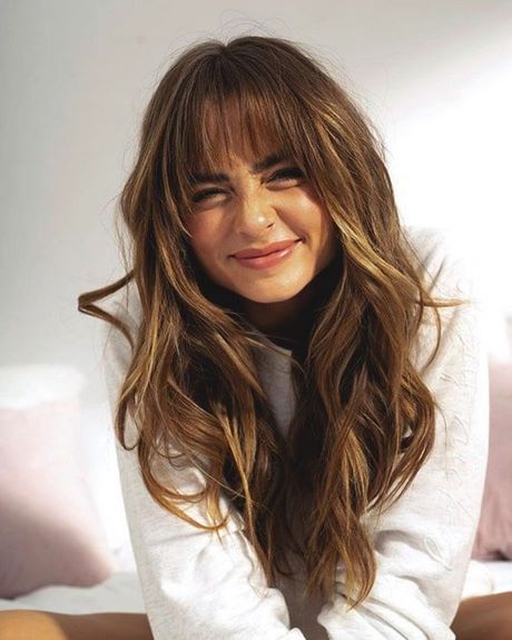 fall-haircuts-with-bangs-33_15 Fall haircuts with bangs