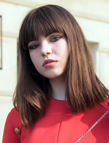 girl-haircuts-with-bangs-62_8 Girl haircuts with bangs