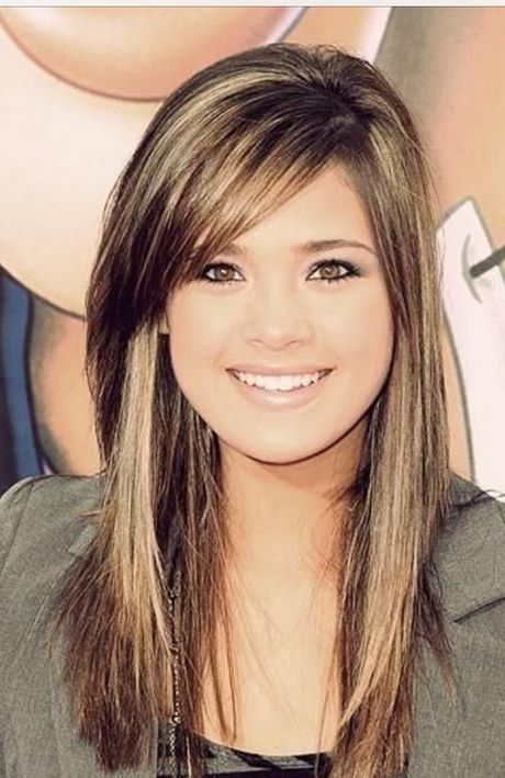 haircuts-for-long-thick-hair-with-side-bangs-80_15 Haircuts for long thick hair with side bangs