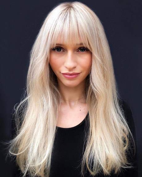 long-hairstyles-with-full-fringe-89_7 Long hairstyles with full fringe