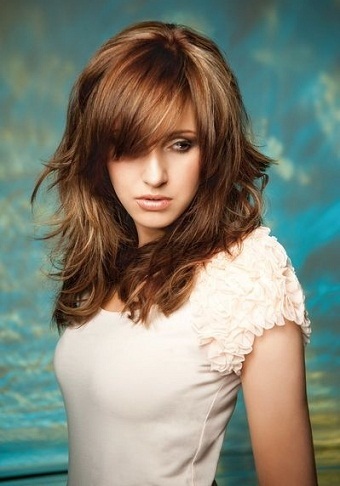 long-layered-hair-with-fringe-03_8 Long layered hair with fringe