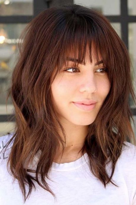 long-length-haircuts-with-bangs-82_2 Long length haircuts with bangs