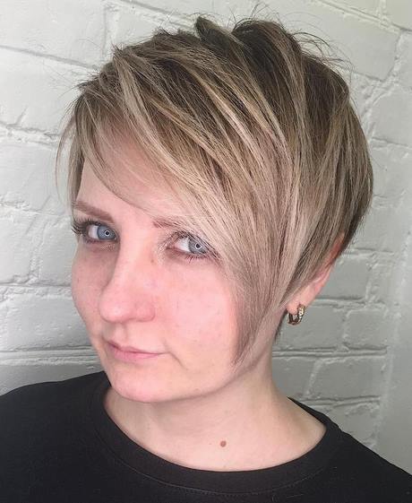 short-hairstyles-with-long-fringe-17_8 Short hairstyles with long fringe