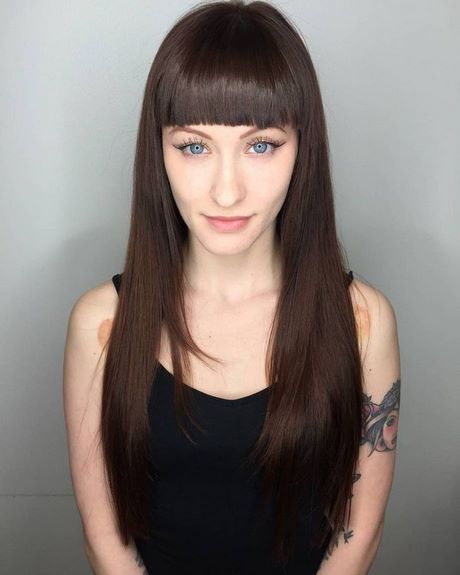 straight-hair-with-bangs-hairstyles-37_4 Straight hair with bangs hairstyles