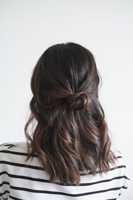 very-simple-hairstyles-for-medium-hair-19_4 Very simple hairstyles for medium hair