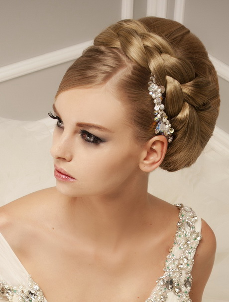 best-hairstyles-for-a-wedding-32_12 Best hairstyles for a wedding