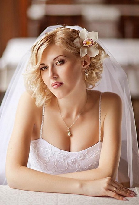hairstyle-marriage-64_17 Hairstyle marriage
