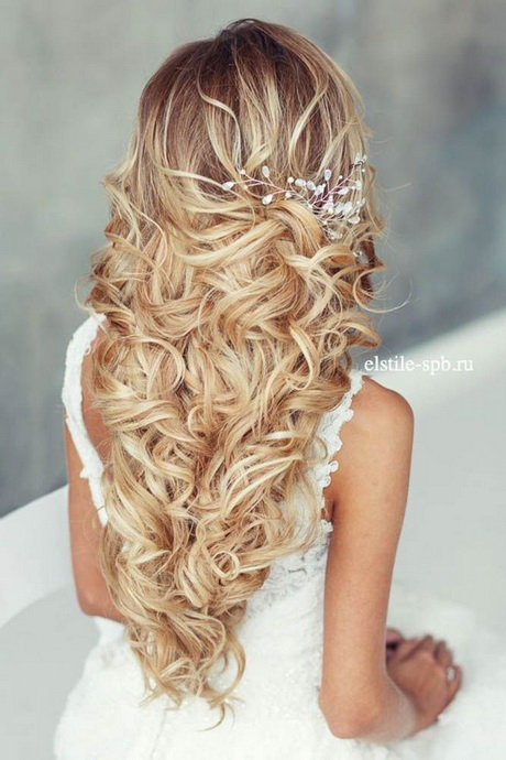 hairstyles-for-long-hair-in-wedding-51_9 Hairstyles for long hair in wedding