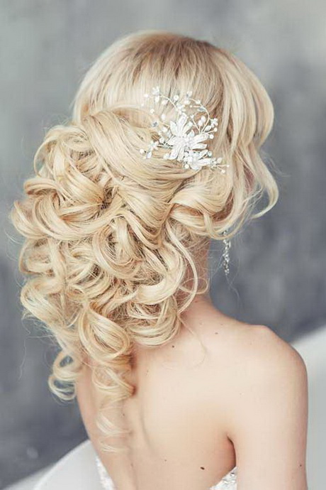 hairstyles-for-wedding-day-long-hair-08_7 Hairstyles for wedding day long hair