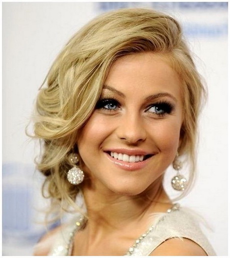 hairstyles-for-wedding-guests-medium-hair-86_3 Hairstyles for wedding guests medium hair