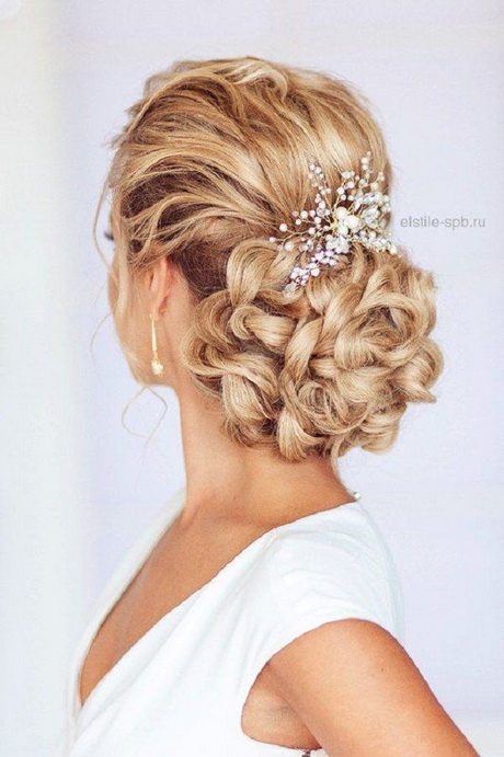 hairstyles-updos-wedding-17_12 Hairstyles updos wedding