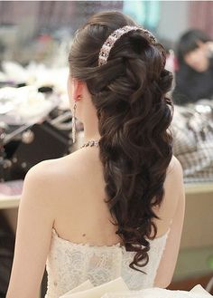 latest-hairstyles-for-brides-78_7 Latest hairstyles for brides