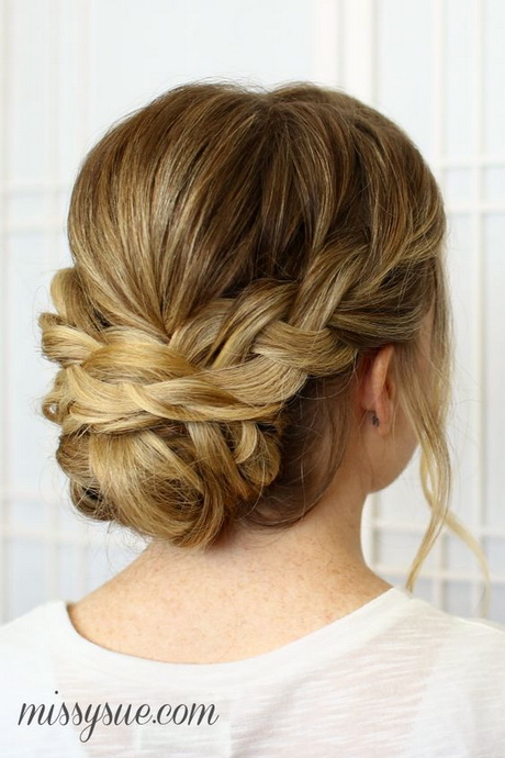 updo-hairstyles-for-long-hair-for-wedding-81_5 Updo hairstyles for long hair for wedding