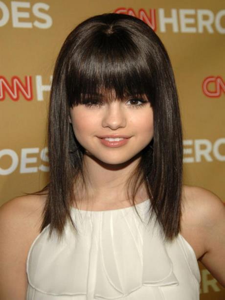 medium-length-haircuts-for-thin-hair-with-bangs-23_13 Medium length haircuts for thin hair with bangs