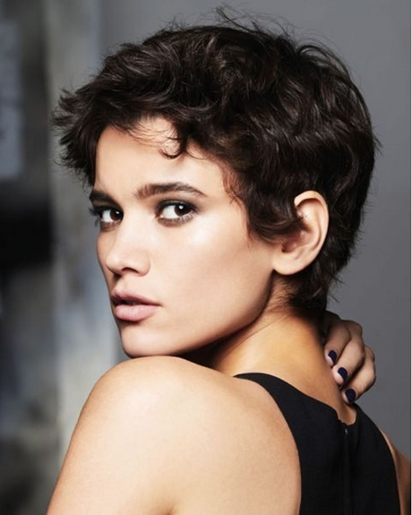 2018-short-haircuts-for-round-faces-56_14 2018 short haircuts for round faces