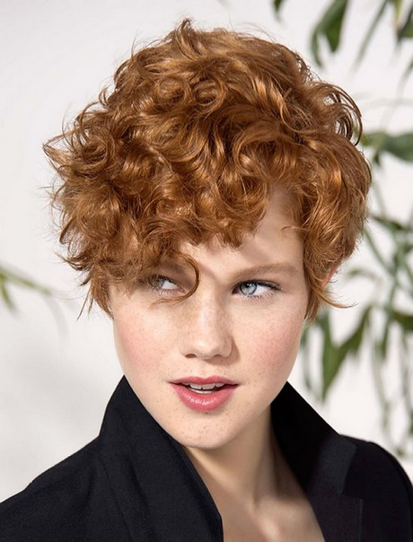 haircuts-for-curly-hair-2018-80_18 Haircuts for curly hair 2018