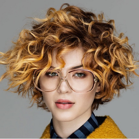 hairstyles-for-curly-hair-2018-19 Hairstyles for curly hair 2018