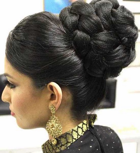 updo-hairstyles-2018-34_5 Updo hairstyles 2018