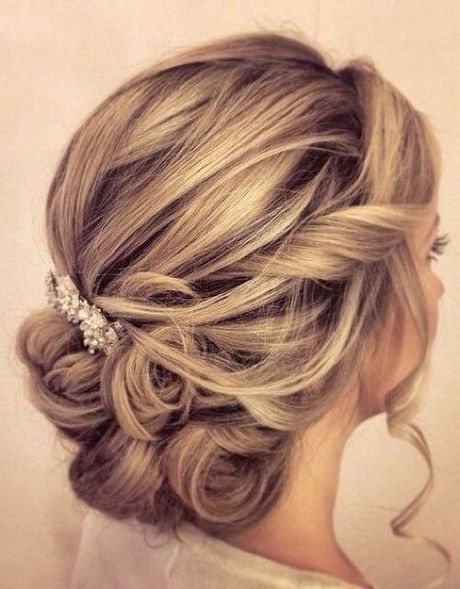 bridal-updos-2019-46_17 Bridal updos 2019