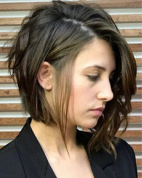 medium-haircuts-for-women-2019-96_20 Medium haircuts for women 2019