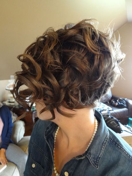 short-hairstyles-for-curly-hair-2019-02_19 Short hairstyles for curly hair 2019