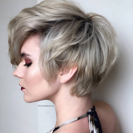 short-layered-hairstyles-2019-23_10 Short layered hairstyles 2019