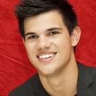 Taylor lautner hairstyle