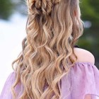 Long hair prom styles 2022